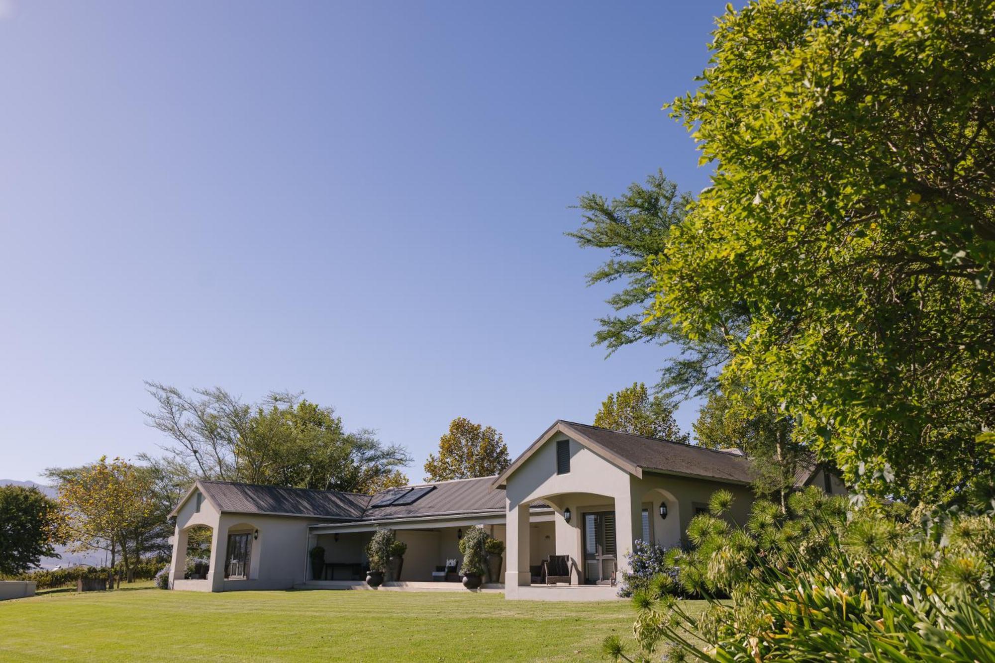 Under Oaks Guest House Paarl Exterior photo