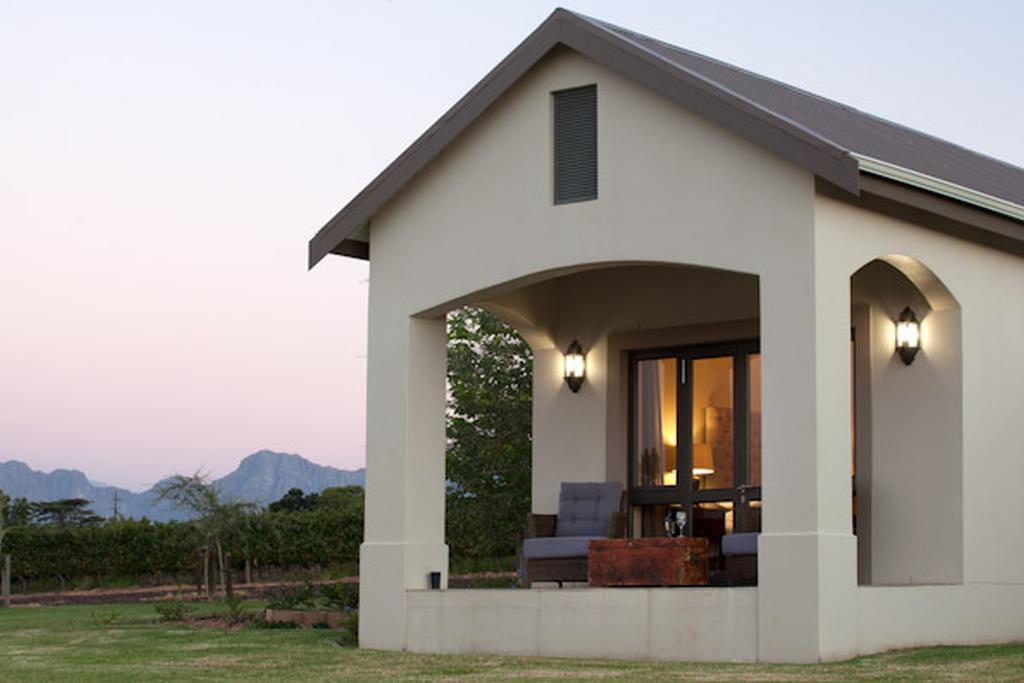 Under Oaks Guest House Paarl Exterior photo